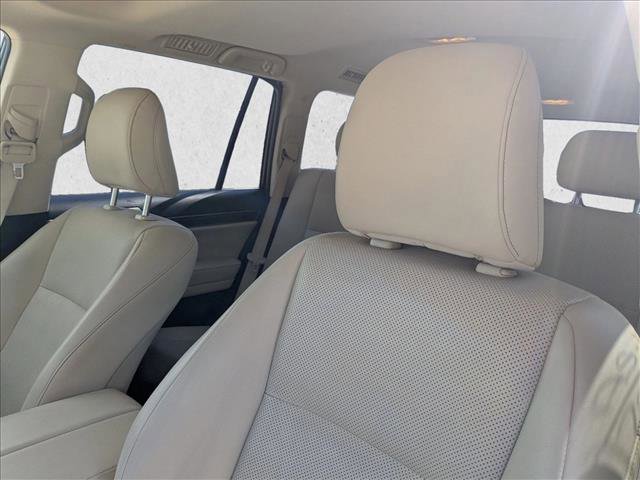 Used 2020 Lexus GX 460 Premium w/ Premium Package image 15