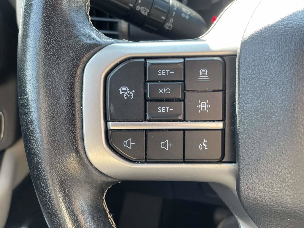 Used 2024 Ford Expedition Limited AWD/4WD image 33
