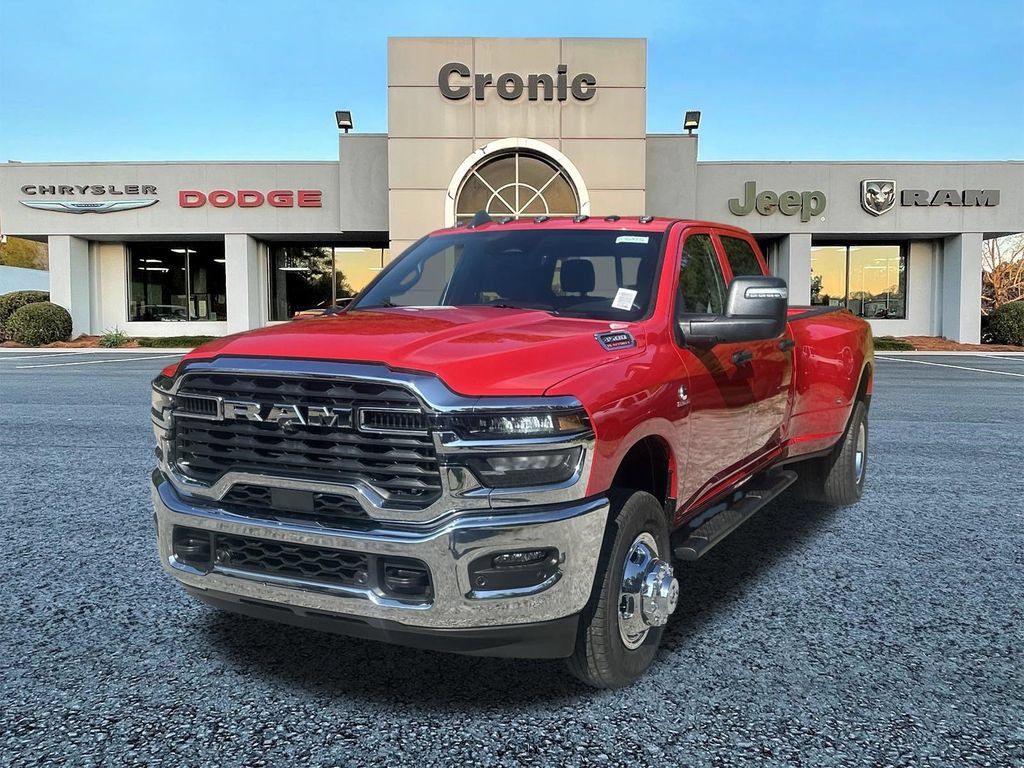 New 2026 RAM 3500 Tradesman AWD/4WD image 7