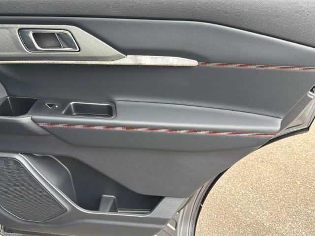 New 2027 Ford Explorer ST-Line RWD image 17