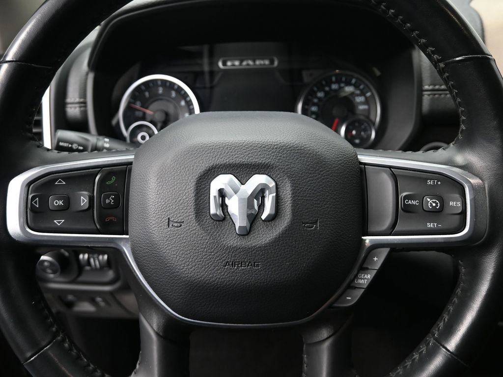 Used 2022 RAM 1500 Laramie AWD/4WD image 10