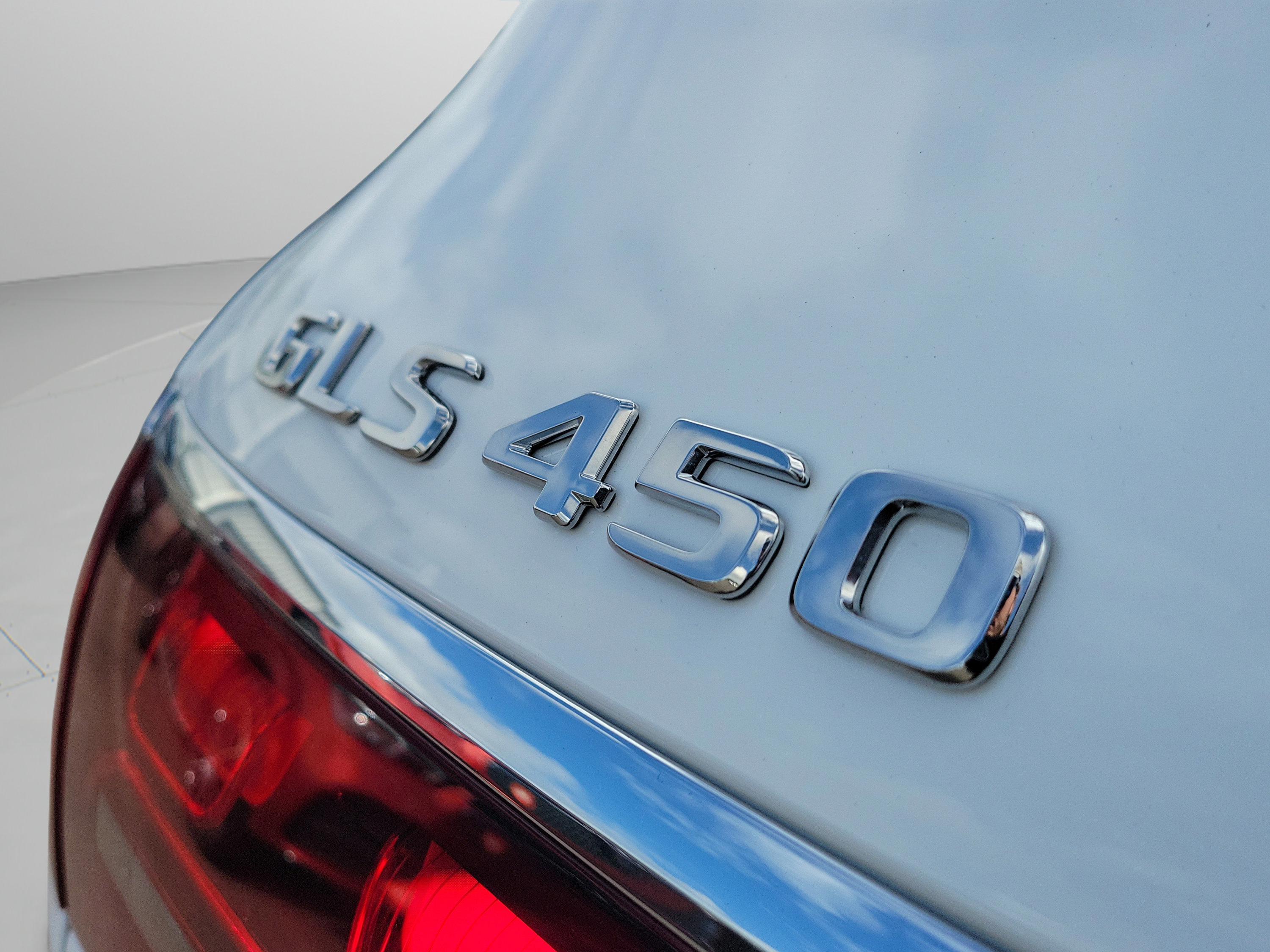 New 2026 Mercedes-Benz GLS 450 4MATIC image 32