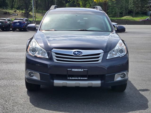 Used 2010 Subaru Outback 2.5i Limited AWD/4WD image 4