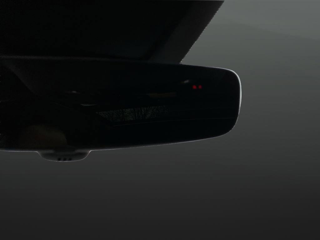 Used 2022 Audi RS Q8 w/ Carbon Optic Package image 32