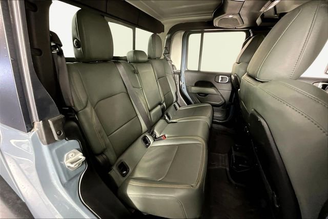 Used 2024 Jeep Gladiator Mojave w/ Technology Group image 25