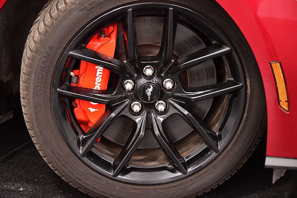 Used 2025 Ford Mustang GT Premium RWD image 9