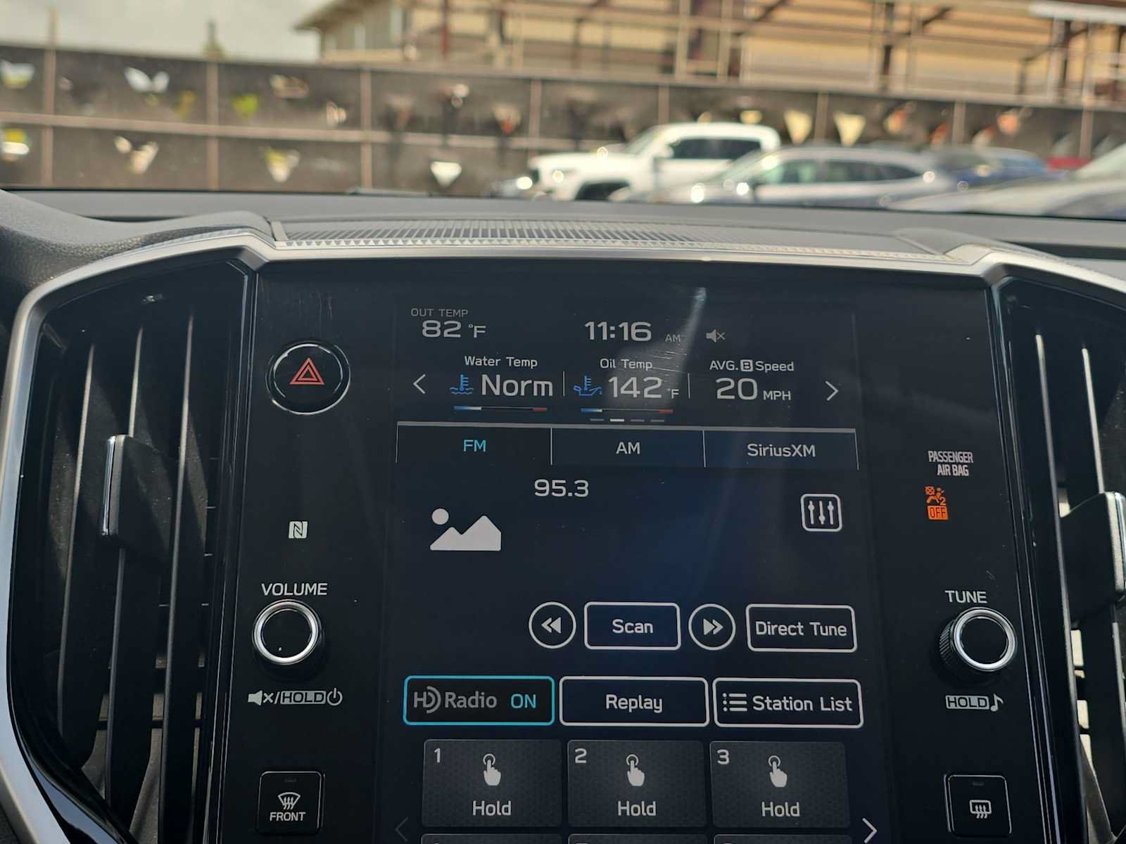 Used 2023 Subaru Ascent Premium w/ Convenience Package AWD/4WD image 13