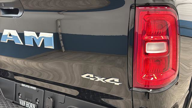 Used 2025 RAM 1500 Big Horn AWD/4WD image 38