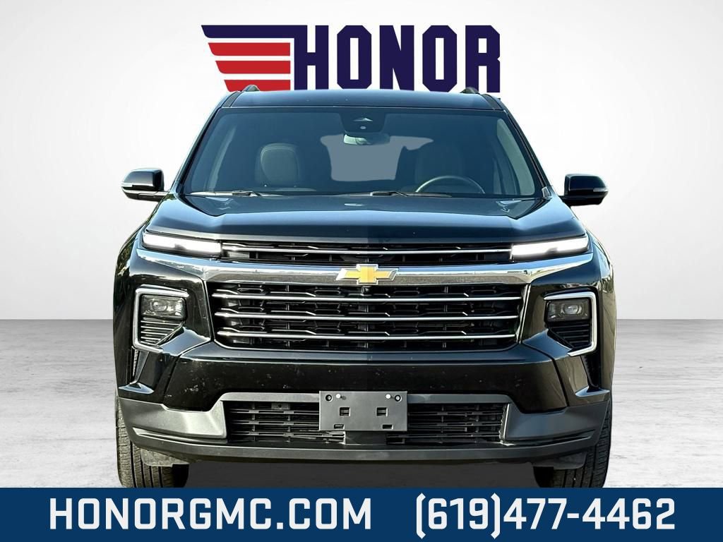 Used 2024 Chevrolet Traverse LT image 8