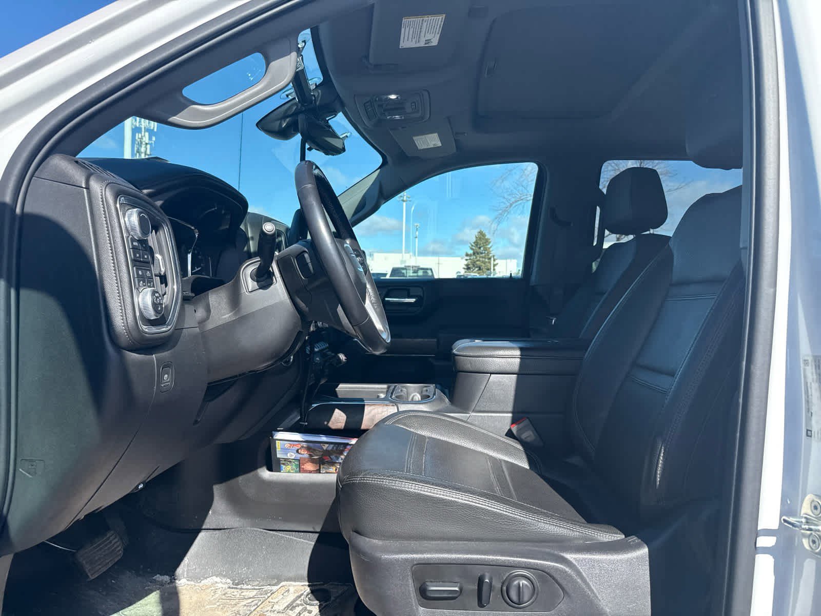Used 2019 GMC Sierra 1500 Denali w/ Denali Ultimate Package AWD/4WD image 5