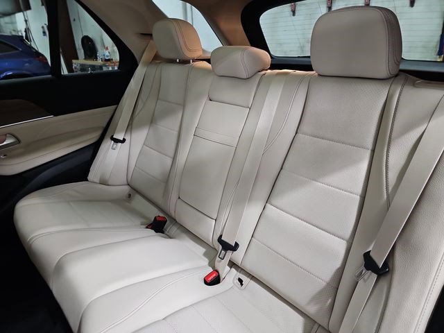 Used 2026 Mercedes-Benz GLE 450 4MATIC image 16