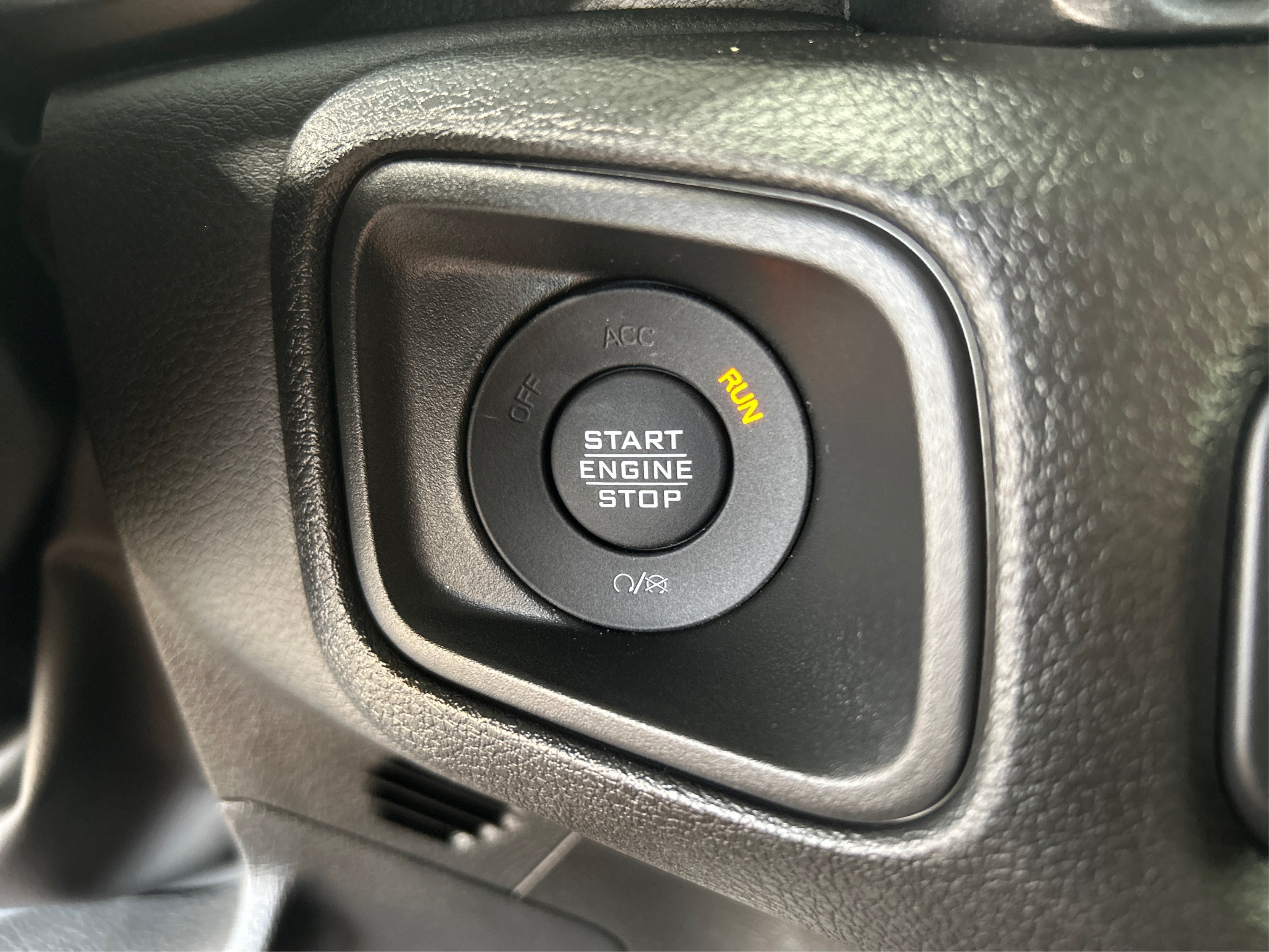 New 2026 Jeep Gladiator Sport AWD/4WD image 27