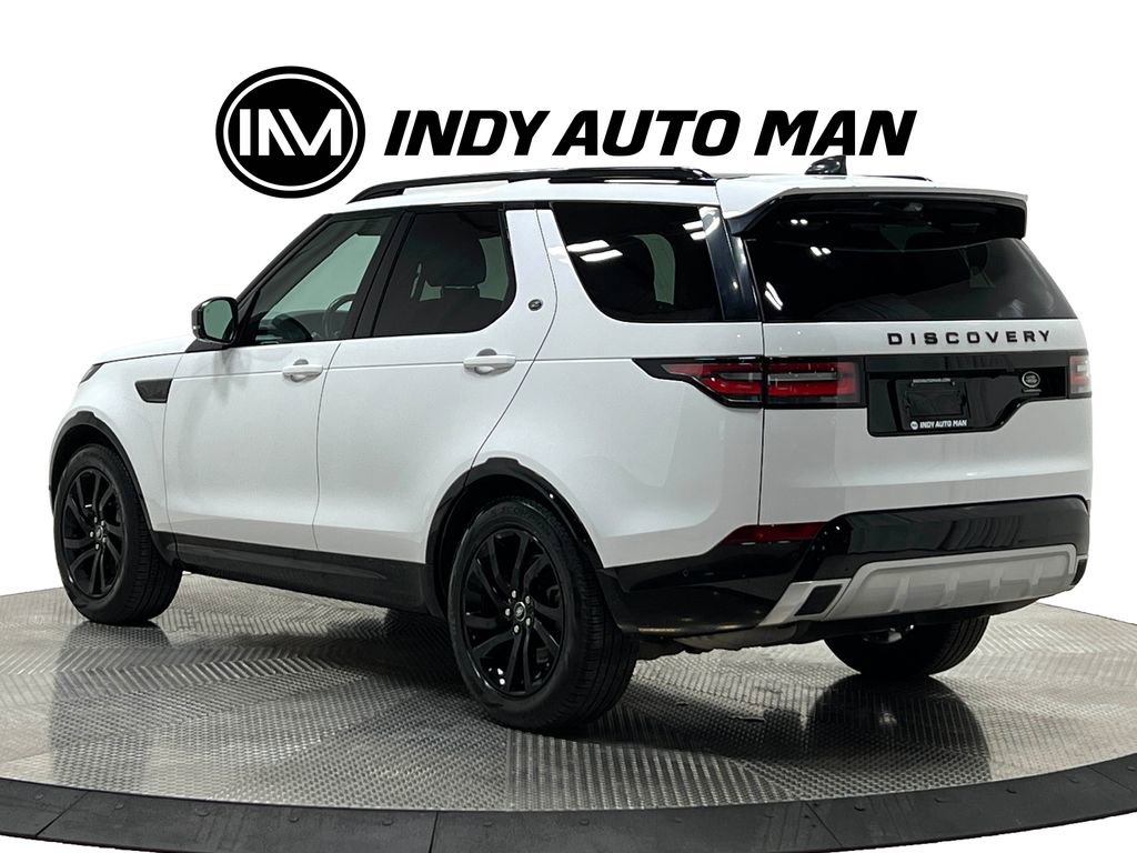 Used 2020 Land Rover Discovery Landmark image 6