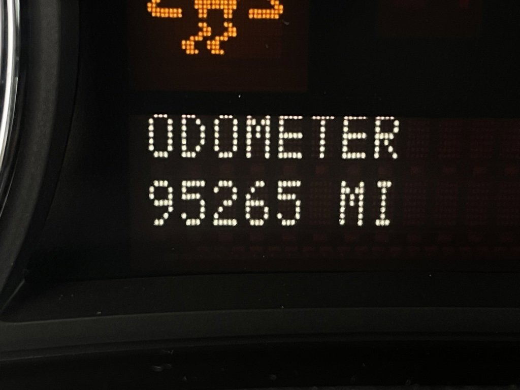 Used 2008 Pontiac Torrent GXP image 7