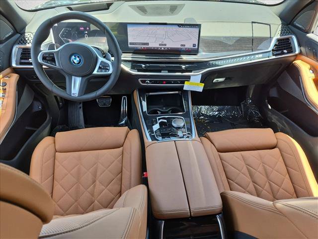 New 2026 BMW X5 xDrive50e w/ M Sport Package AWD/4WD image 15