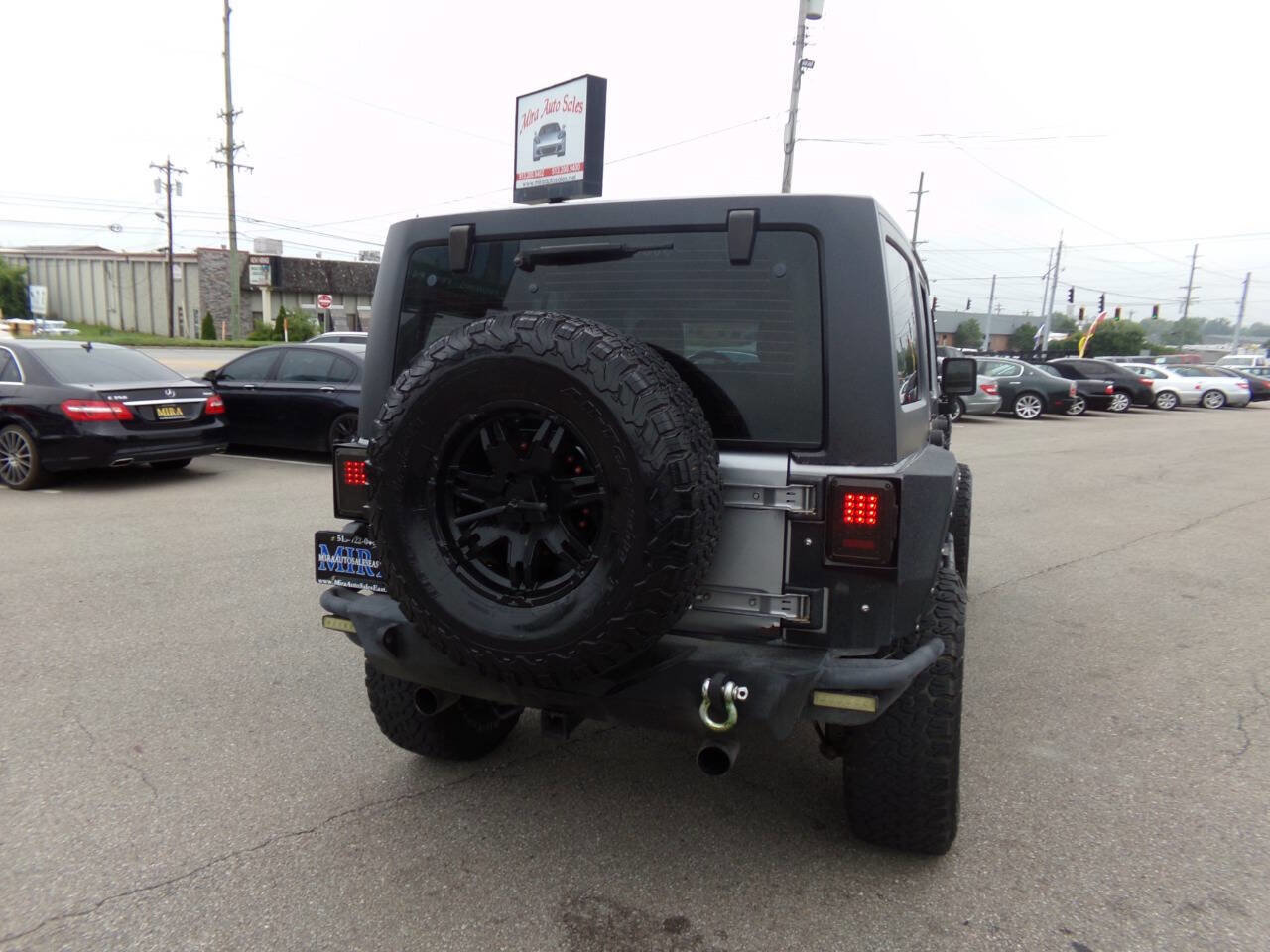 Used 2013 Jeep Wrangler Unlimited Sport w/ Connectivity Group image 3