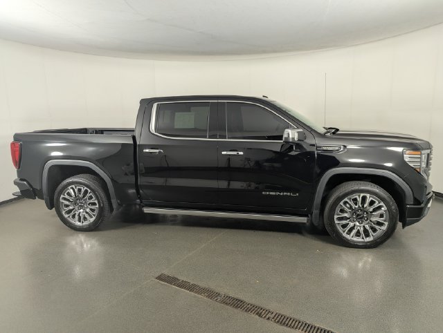 Used 2025 GMC Sierra 1500 Denali Ultimate AWD/4WD image 9