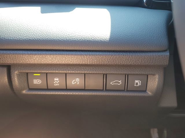 Used 2026 Toyota Camry XSE FWD image 22