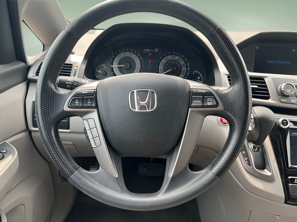 Used 2016 Honda Odyssey SE image 18