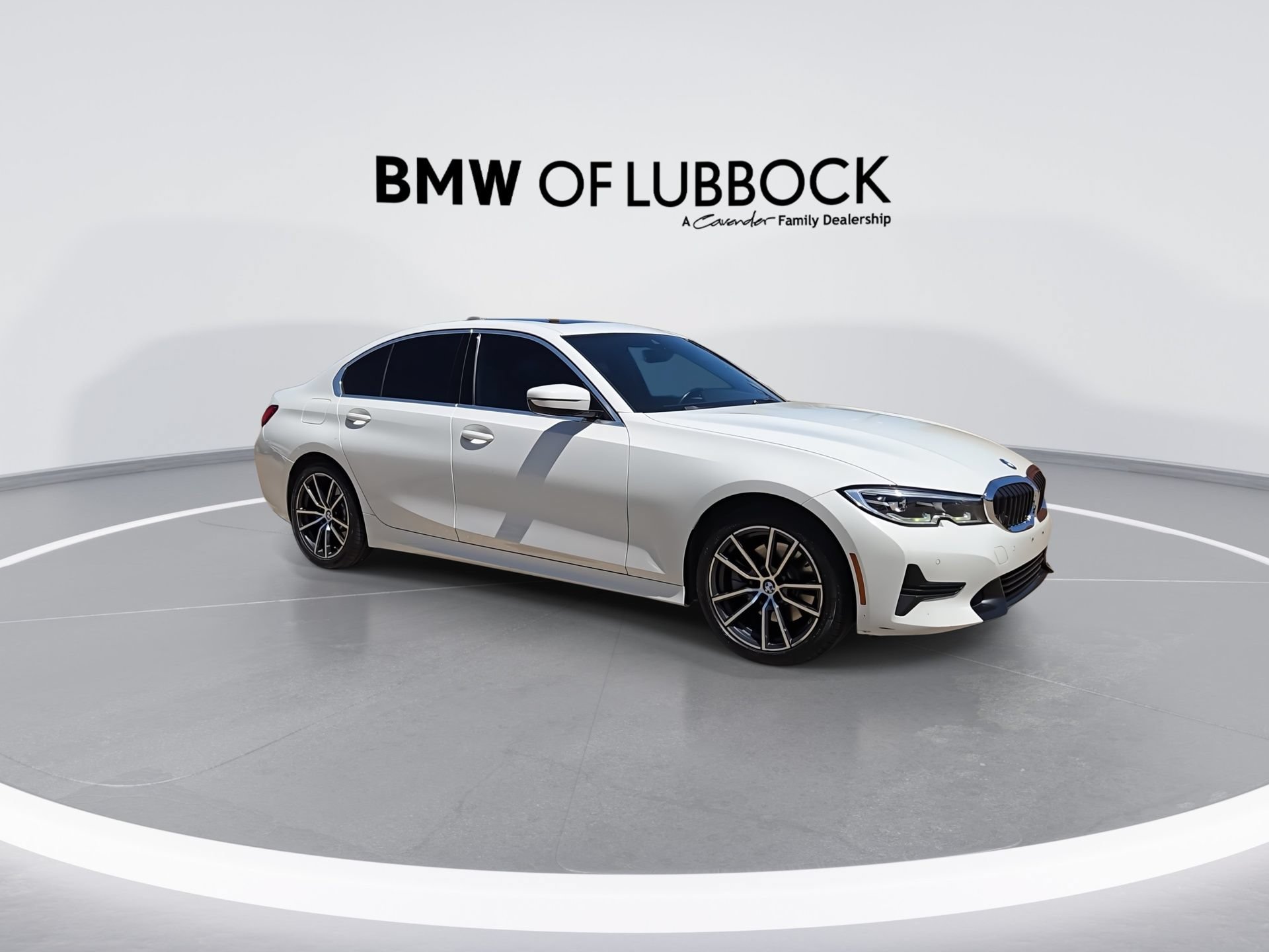 Used 2020 BMW 330i xDrive Sedan w/ Convenience Package AWD/4WD image 2