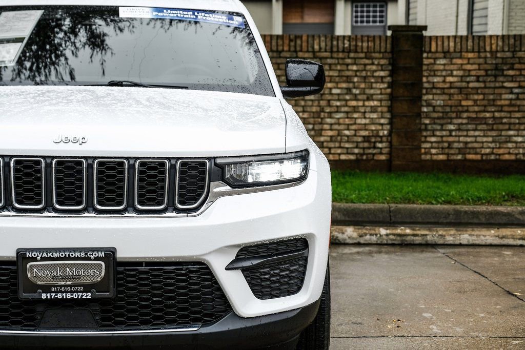 Used 2023 Jeep Grand Cherokee Laredo w/ Luxury Tech Group I image 58