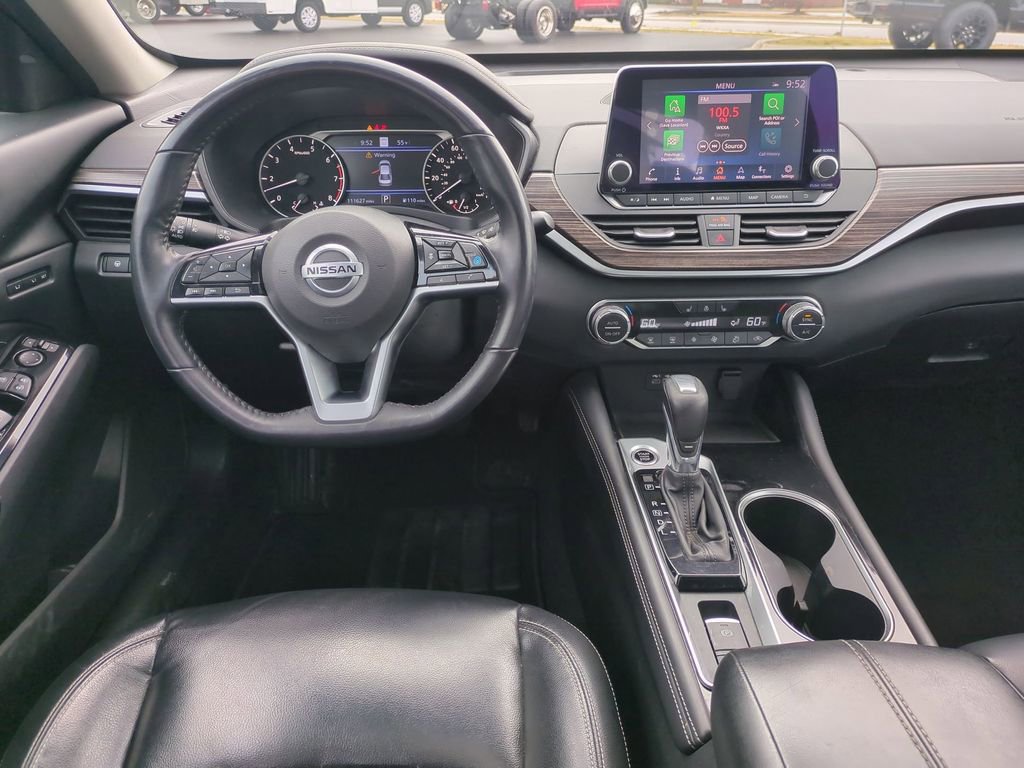 Used 2021 Nissan Altima 2.5 Platinum AWD/4WD image 13