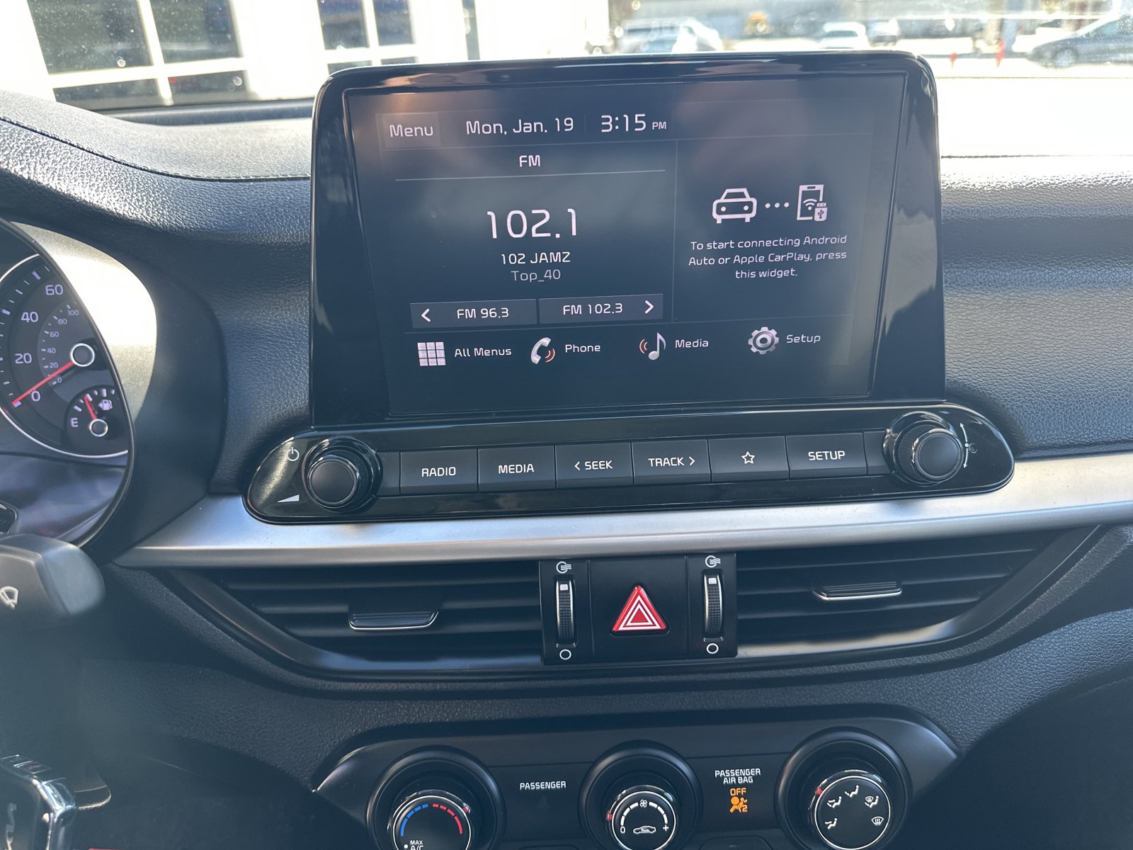 Used 2024 Kia Forte LXS image 14