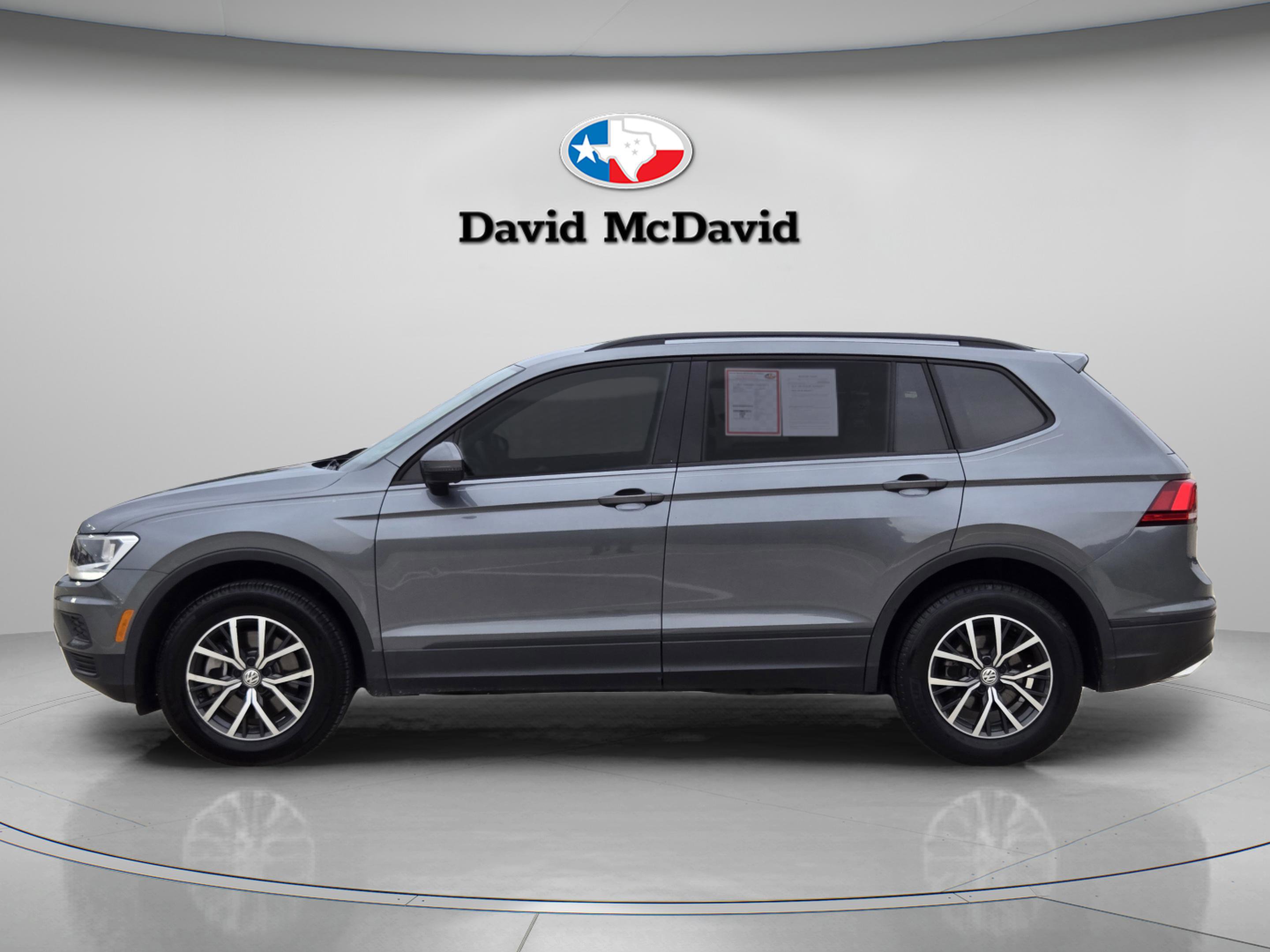 Used 2021 Volkswagen Tiguan S FWD image 2