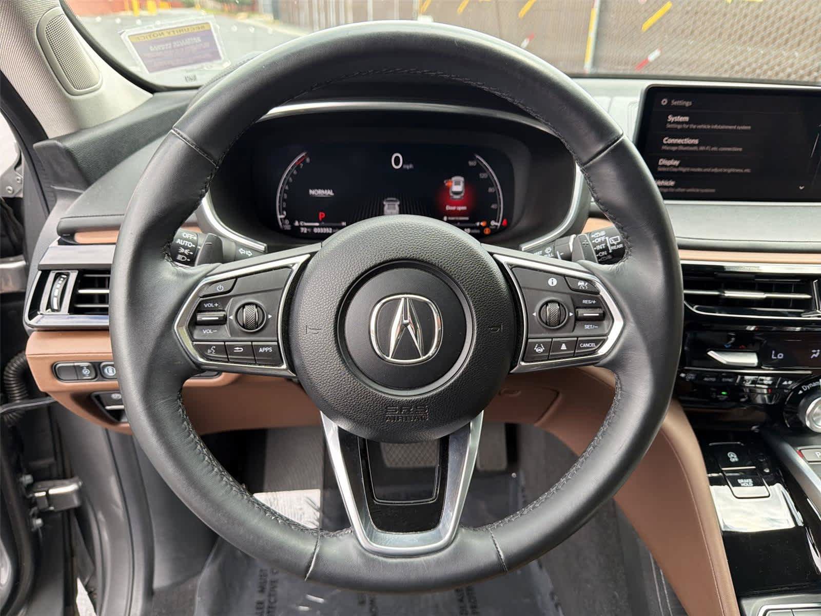 Used 2024 Acura MDX SH-AWD w/ Technology Package image 16