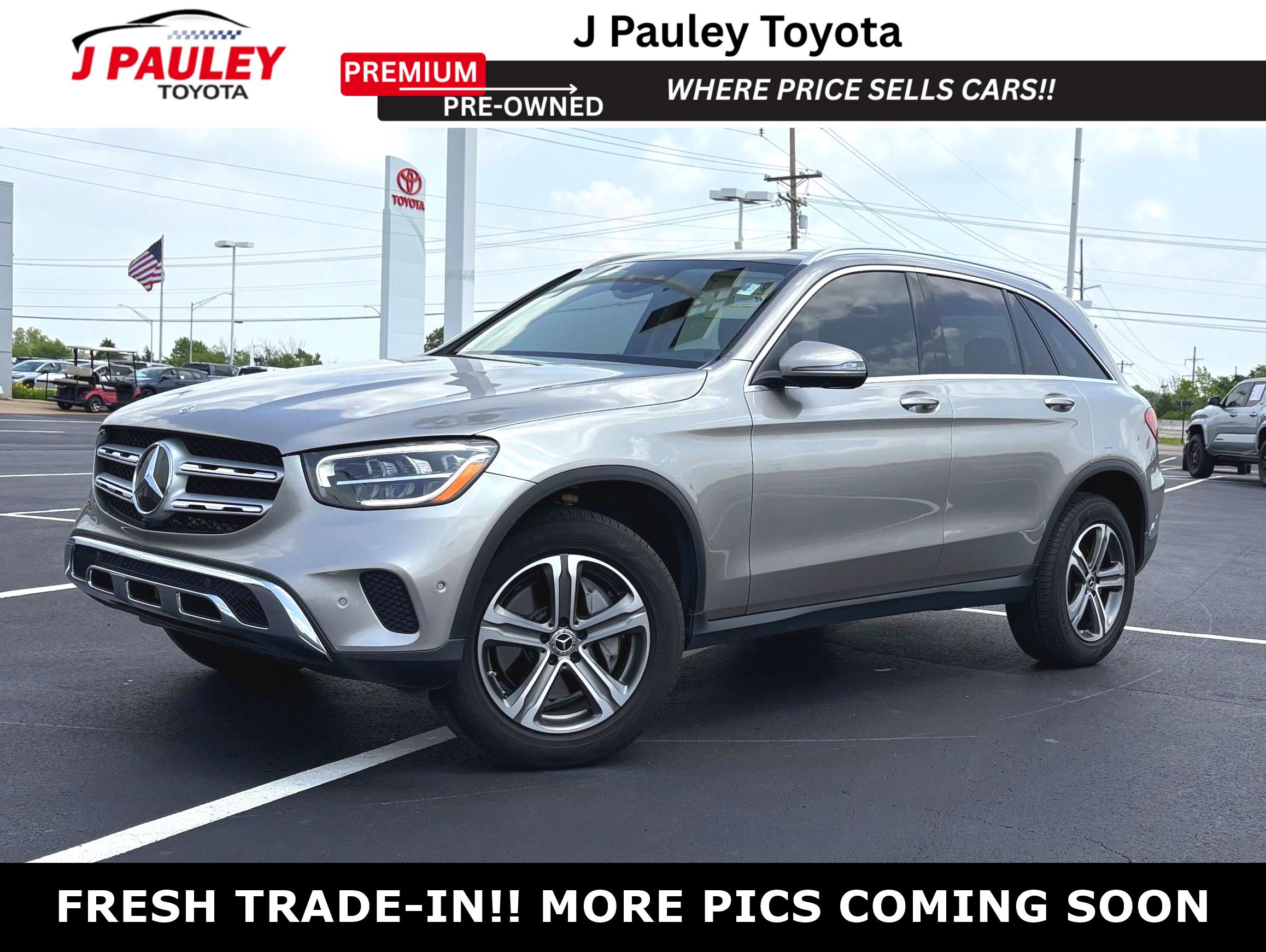 Used 2021 Mercedes-Benz GLC 300 4MATIC w/ Premium Package image 1