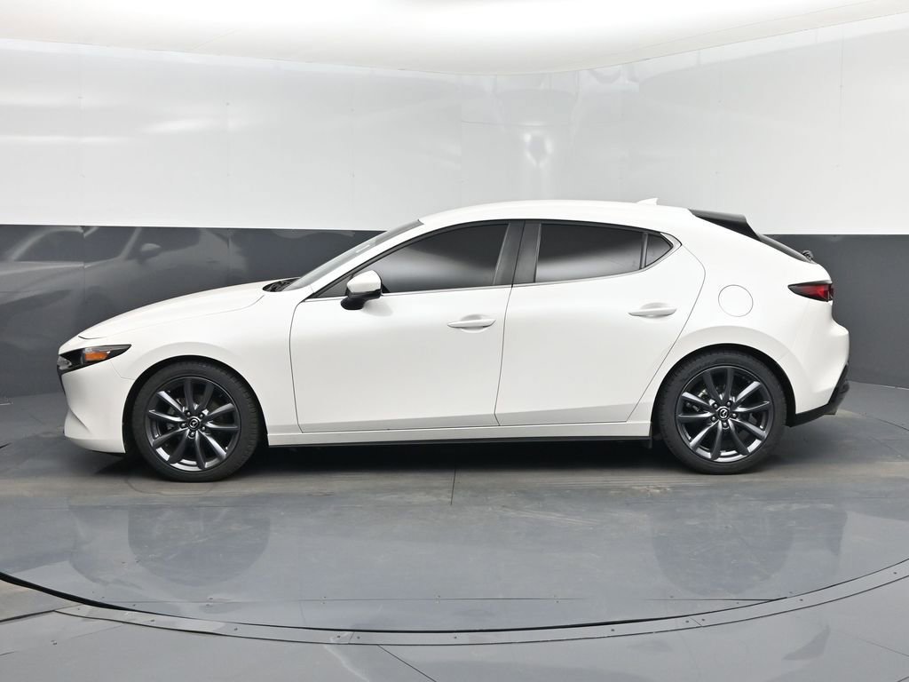 Used 2019 MAZDA MAZDA3 Hatchback w/ Preferred Package image 10