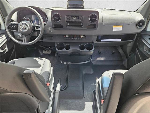 New 2026 Mercedes-Benz Sprinter 2500 image 15