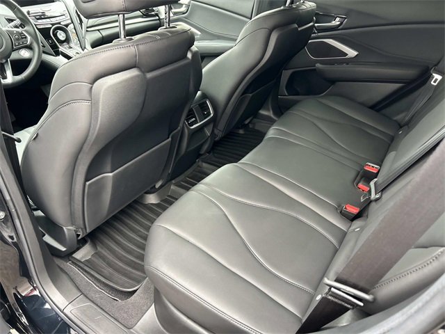 Used 2024 Acura RDX SH-AWD image 19