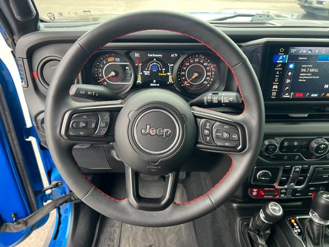 Used 2024 Jeep Wrangler Unlimited Rubicon AWD/4WD image 14
