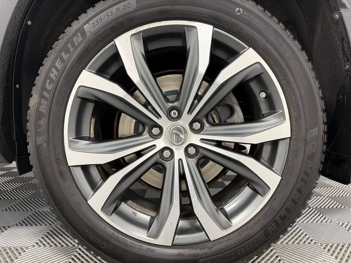 Used 2017 Lexus RX 450h AWD w/ Cold Weather Package image 32