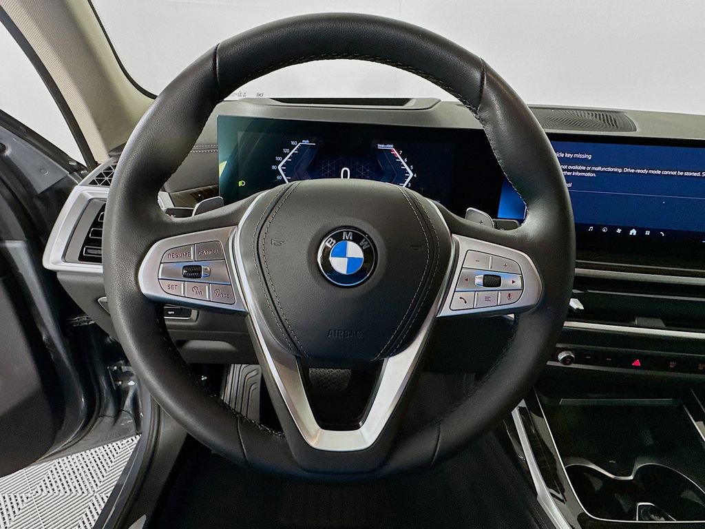 Certified 2024 BMW X7 xDrive40i w/ Premium Package image 11