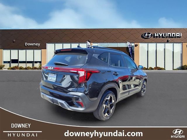 Used 2025 Kia Seltos S FWD image 3