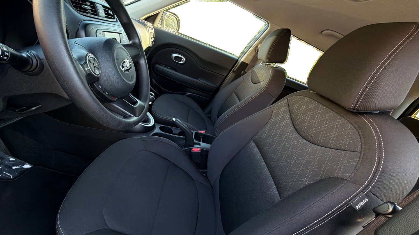 Used 2019 Kia Soul FWD image 11