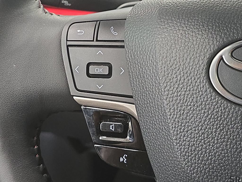 Used 2026 Toyota Camry XSE FWD image 11