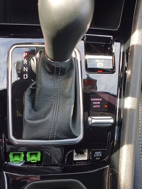 Used 2025 Jeep Compass Limited AWD/4WD image 42