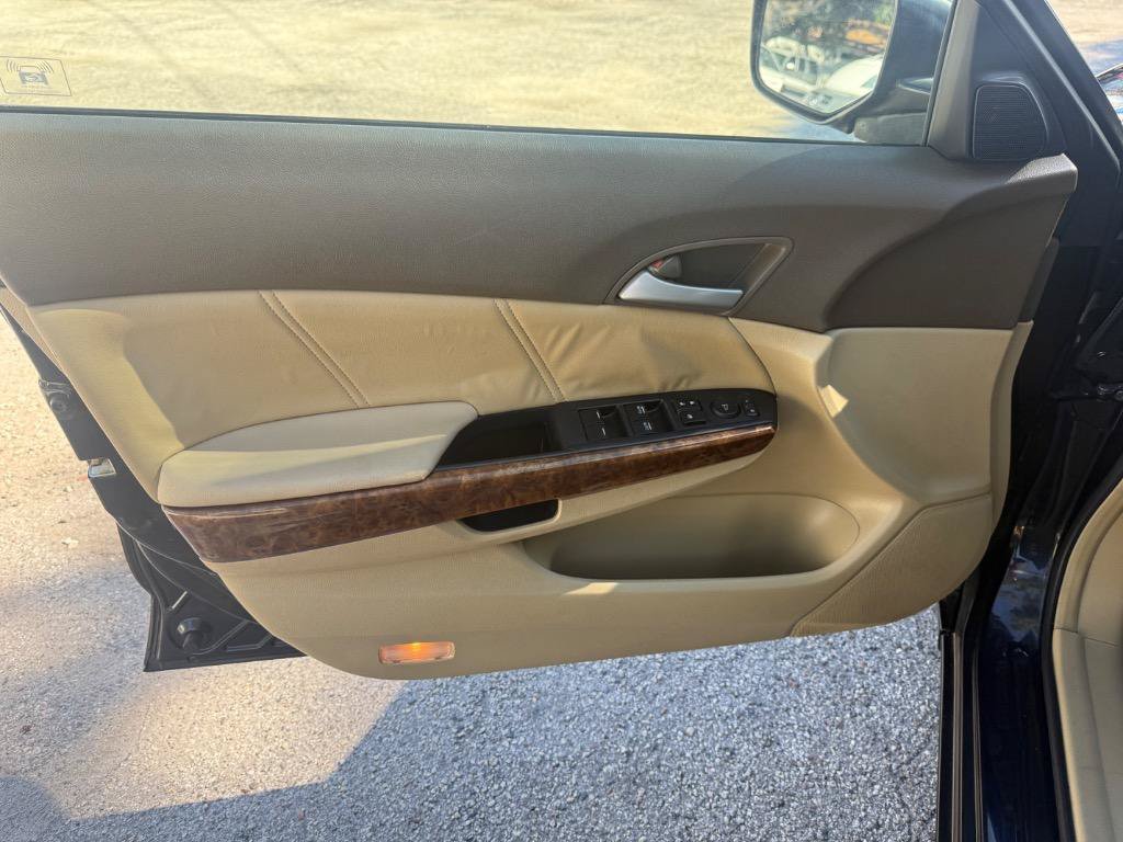 Used 2008 Honda Accord EX-L image 9