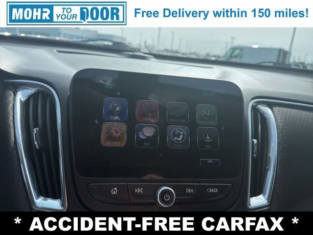 Used 2017 Chevrolet Malibu LT image 19