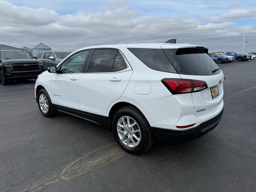 Used 2024 Chevrolet Equinox LT AWD/4WD video 3