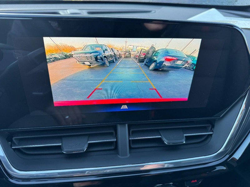 New 2026 Chevrolet Trax RS w/ Sunroof Package image 15