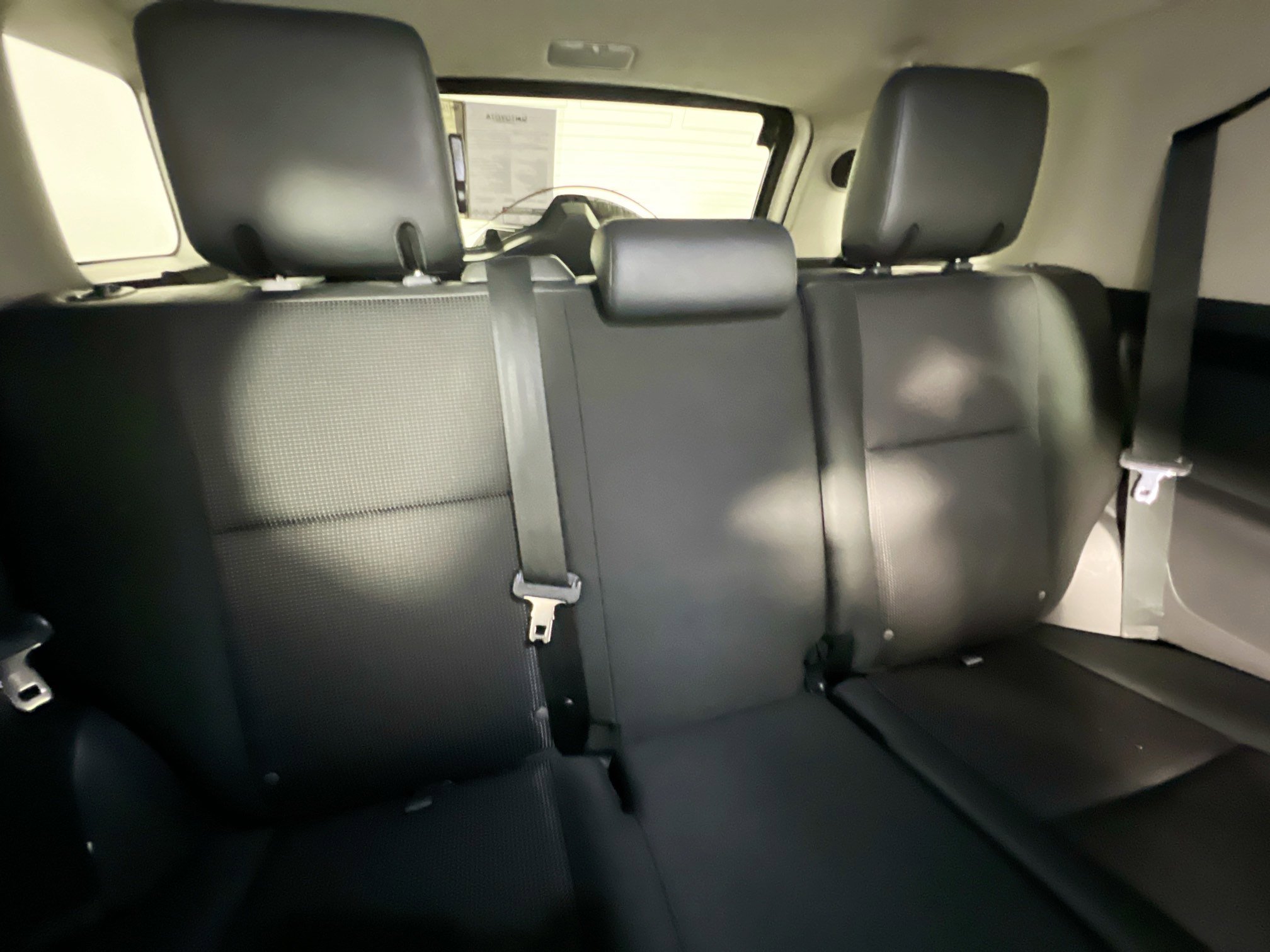 Used 2014 Toyota FJ Cruiser 4WD w/ Upgrade Package image 32