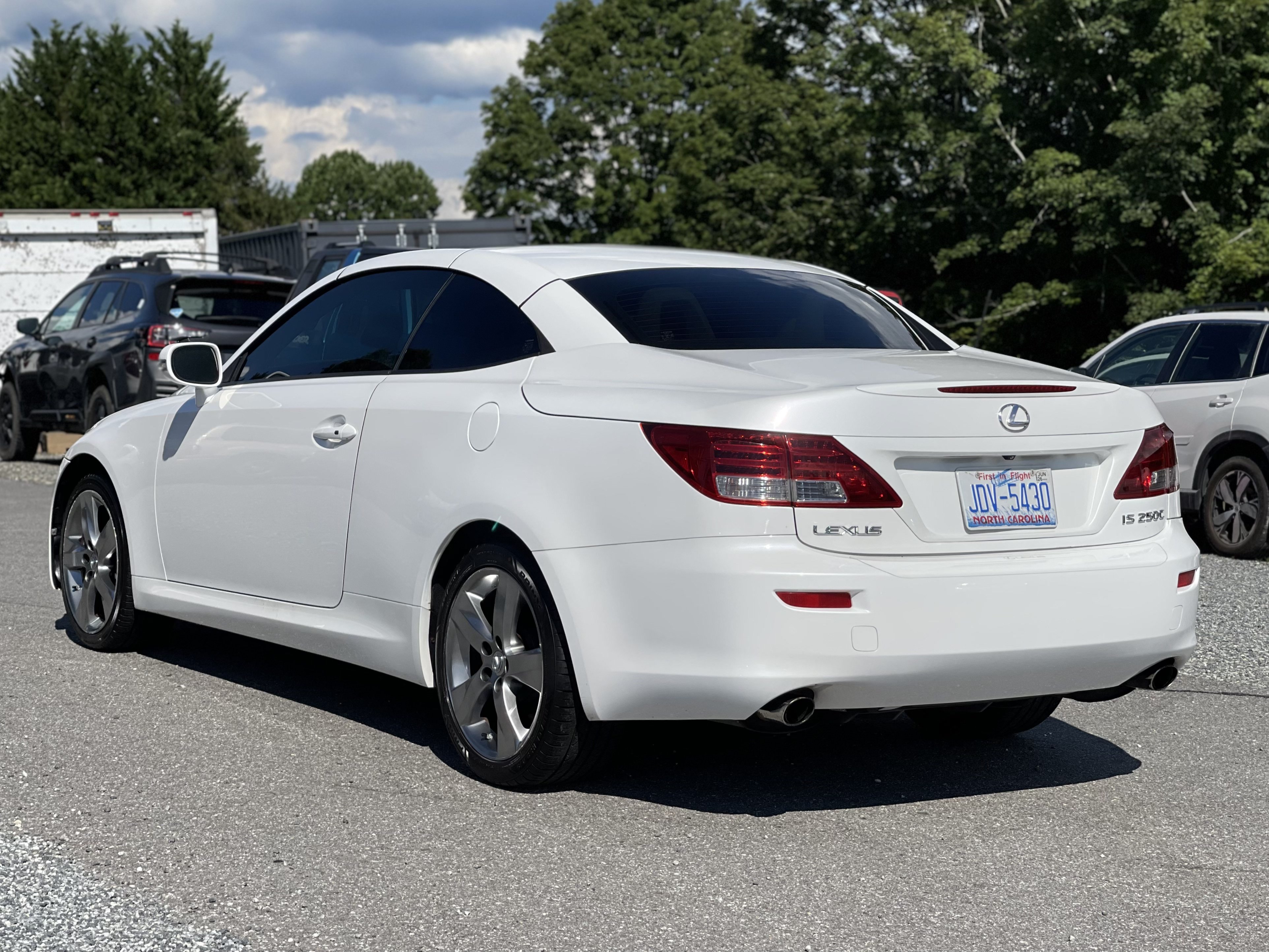 Used 2010 Lexus IS 250C RWD image 5