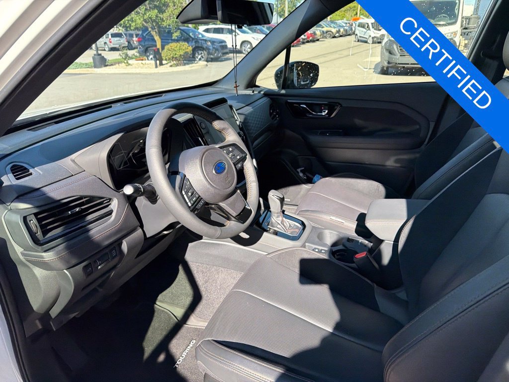 Used 2025 Subaru Forester Touring AWD/4WD image 6