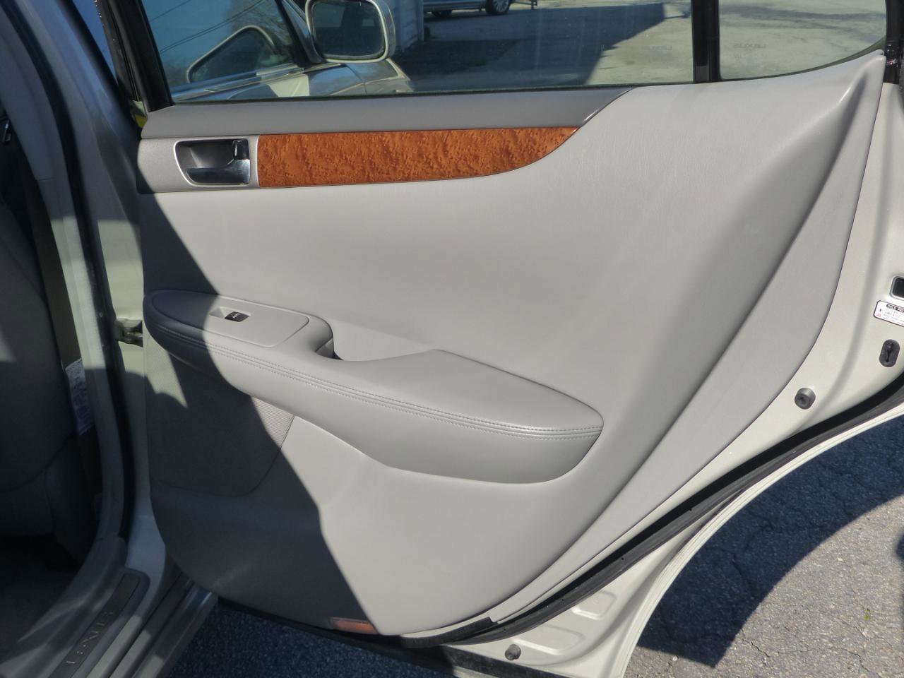 Used 2006 Lexus ES 330 image 14