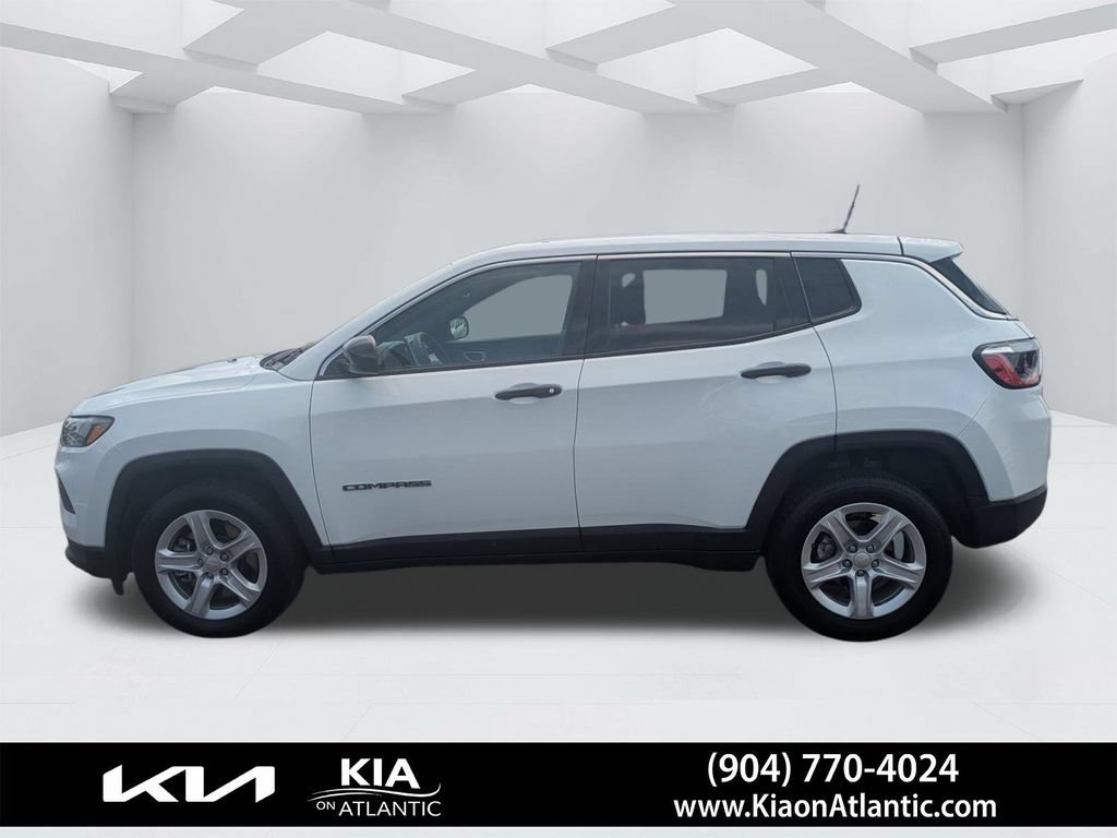 Used 2023 Jeep Compass Sport AWD/4WD image 6
