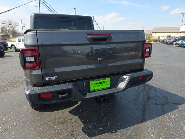 Used 2024 Jeep Gladiator Sport AWD/4WD image 6